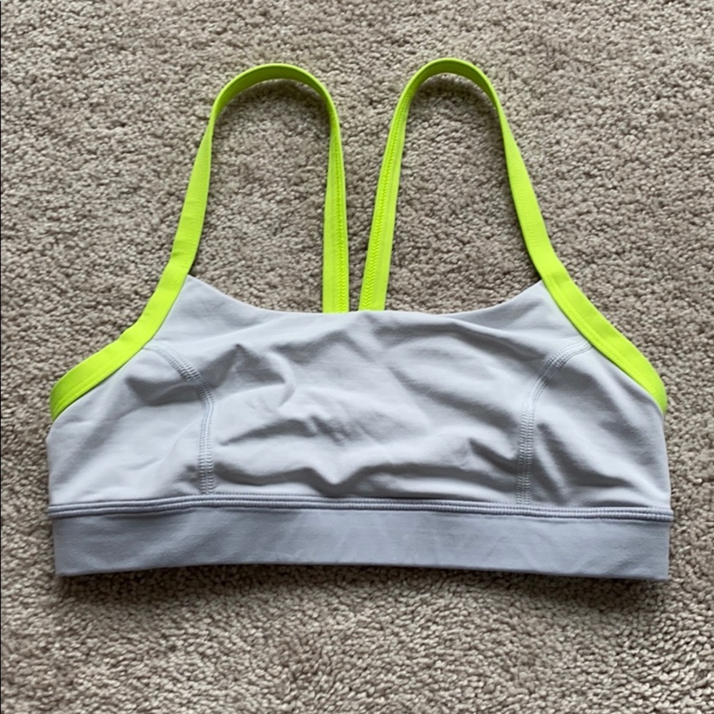 Lululemon sports bra
